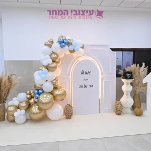 קיר צילום לילך